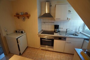 Kühlschrank, Ofen, Geschirrspüler