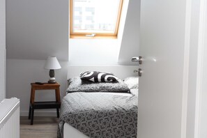 1 bedroom, travel crib, WiFi, bed sheets