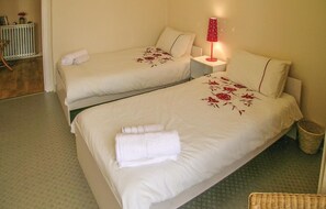 2 chambres, Wi-Fi gratuit, draps fournis