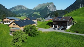 Esterni