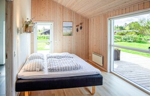 4 slaapkamers, reisbedje, gratis wifi