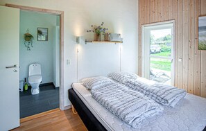 4 habitaciones, cuna de viaje y wifi gratis 