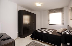 2 chambres, lit parapluie, Wi-Fi gratuit