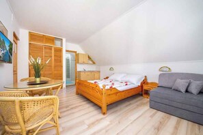 2 bedrooms, WiFi