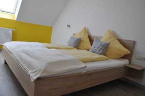 2 bedrooms, WiFi, bed sheets