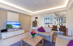 TV - Gorgeous apartment in Binz with outdoor swimming pool (Prora/Rügen)