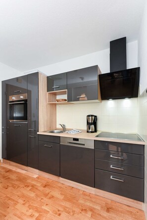 Kühlschrank, Hochstuhl