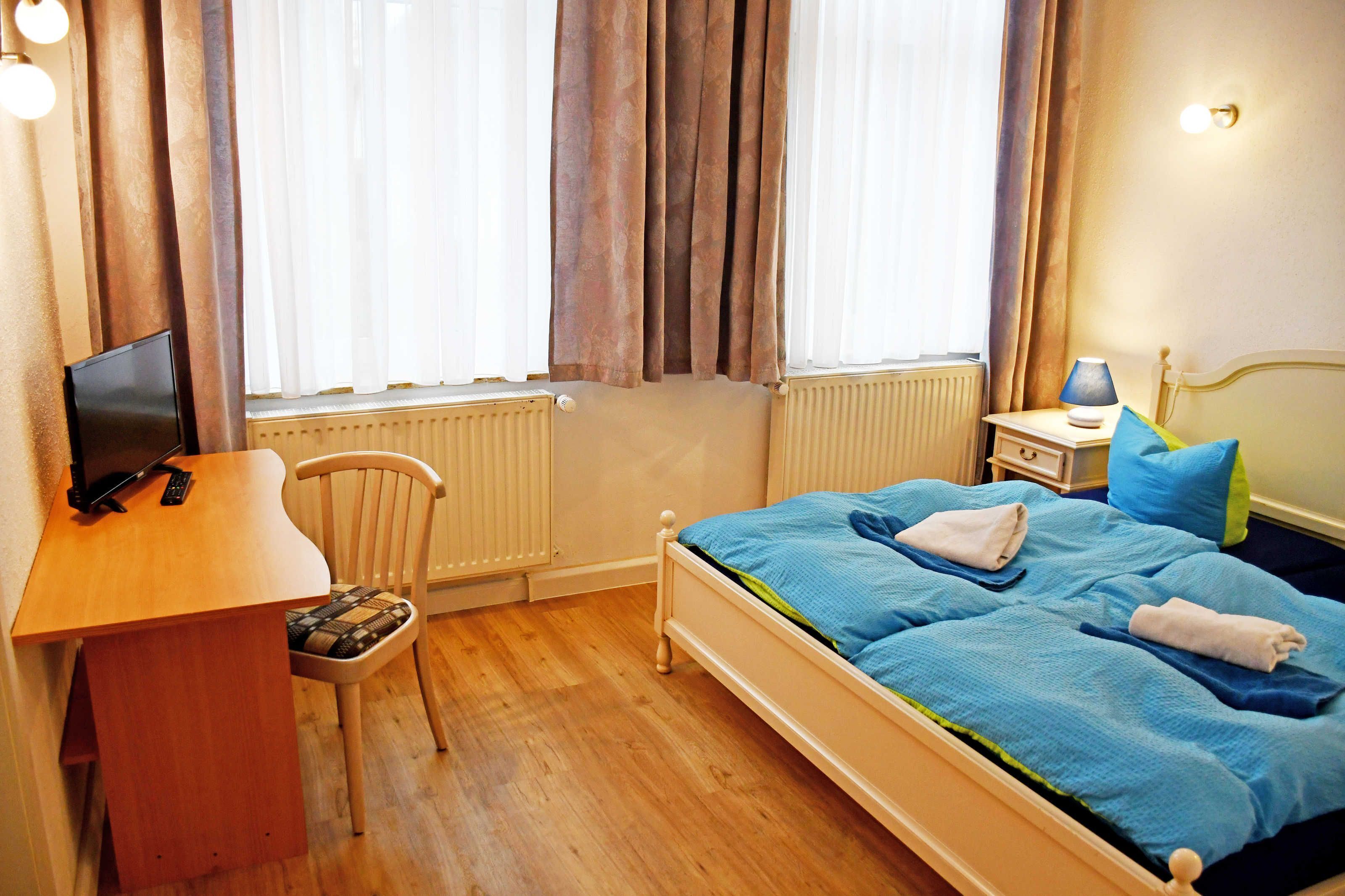 2 Schlafzimmer, Reisekinderbett, WLAN, Bettwäsche