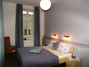 2 Schlafzimmer, Bügeleisen/Bügelbrett, Reisekinderbett, WLAN