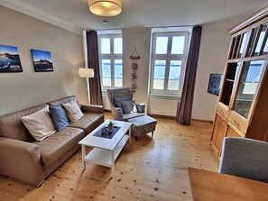 Imagen sin descripción, 4 de 30, botón