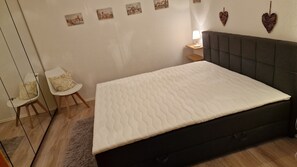 2 camere, culla da viaggio, Wi-Fi