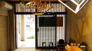 Unclassified image, 3 of 97, button - Just Inn Taipei (Xin Yi) (Taipei)
