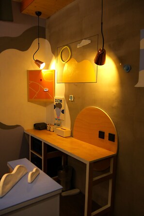 Unclassified image, 5 of 45, button - Just Inn Taipei (Xin Yi) (Taipei)