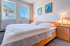 1 Schlafzimmer, Reisekinderbett, WLAN