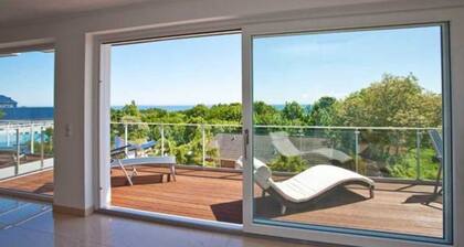 Beletage 3 - Villa Ostseeblick 5* mit Meer- und Boddenblick