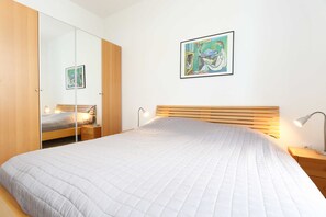 2 chambres, fer et planche à repasser, Wi-Fi