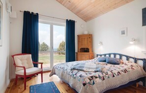 3 chambres, lit de bébé portatif, accès au Wi-Fi (inclus)