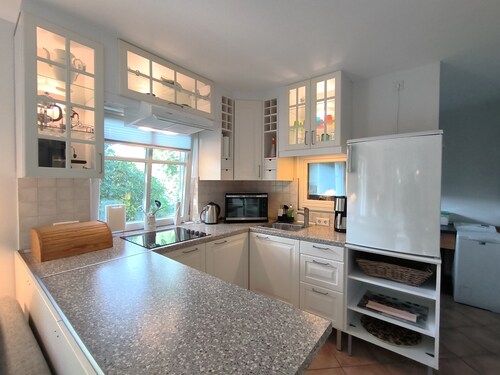 Inger: Modernes Ferienhaus mit Terrasse und Gartennutzung - Ferienhaus Inger