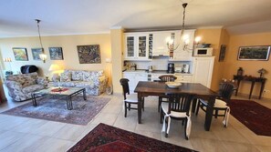 Interior - (12) 3-room apartment - east side - apartment house Atlantic (Kühlungsborn)