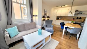 未分类图片，第 2 张，共 9 张，按钮