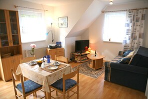 Unclassified image, 2 of 9, button - Zinnowitz Skanepark vacation apartment 14 on the 1st floor Kiefernblick - WE 14 (Zinnowitz)