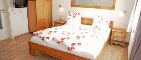 1 Schlafzimmer, WLAN, Bettwäsche