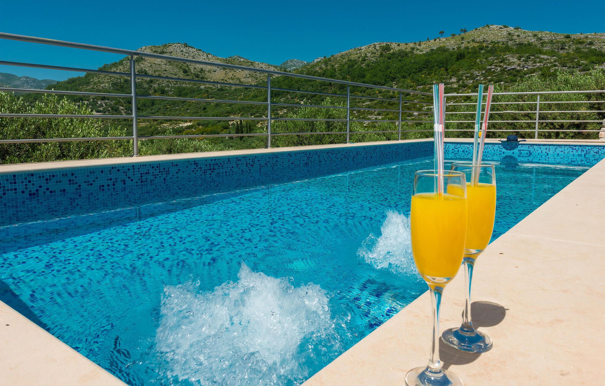 pool
