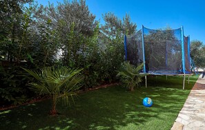 Sports court - 3 bedroom gorgeous home in Plano (Plano)