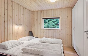 4 Schlafzimmer, Reisekinderbett, kostenloses WLAN