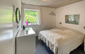 4 Schlafzimmer, Reisekinderbett, kostenloses WLAN