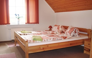 2 bedrooms