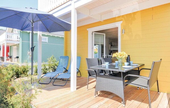Outdoor dining - Lovely home in Süssau/Ostsee with sauna (Süssau/Ostsee)