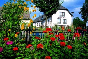 Property grounds - Studio - Hotel Reke (Hotel Admin) (Plau am See)