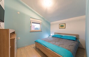 3 Schlafzimmer, kostenloses WLAN, Bettwäsche