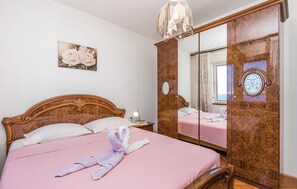 5 Schlafzimmer, Zimmersafe, kostenloses WLAN, Bettwäsche