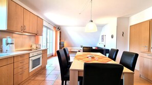 Fridge, microwave, oven, dishwasher