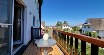 Apartment in thatched cottage, Heinke, Apartment 9 - apartment 9, Heinke, 1st floor, 4 bedrooms,.