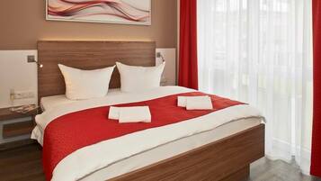 2 bedrooms, in-room safe, WiFi, bed sheets