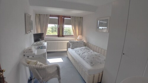 Single room no. 3 floors shower-WC - Pension Haus Christine