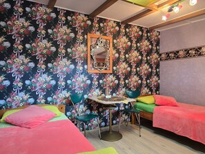 2 bedrooms, WiFi, bed sheets