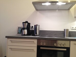 Unclassified image, 4 of 11, button