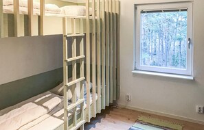 3 Schlafzimmer, Reisekinderbett, WLAN