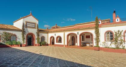Stunning home in El Garrobo