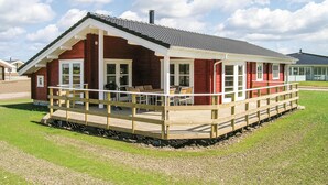 Uklassifisert bilde, 3 av 12, knapp
