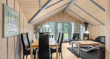 Amazing home in Oksbøl with sauna