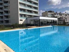 Innenpool, beheizter Pool