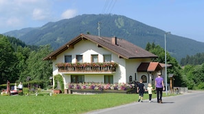 Esterni