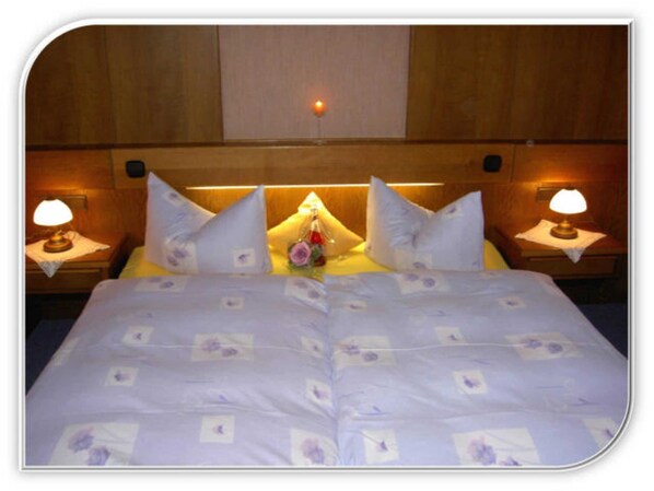 1 bedroom, in-room safe, bed sheets