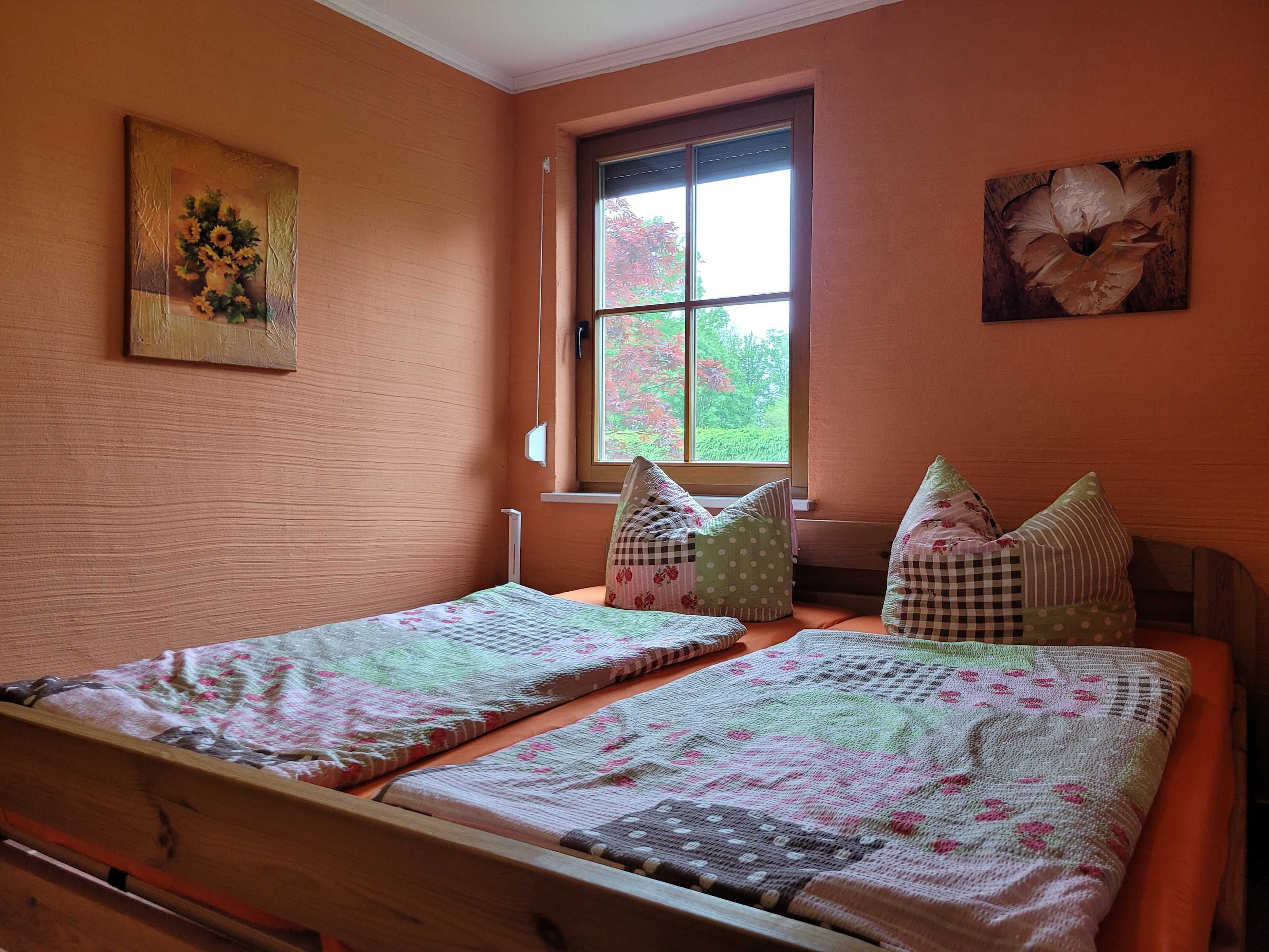 2 makuuhuonetta, Wi-Fi, vuodevaatteet