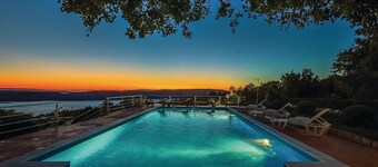 Lovely home in Jablanac with WiFi